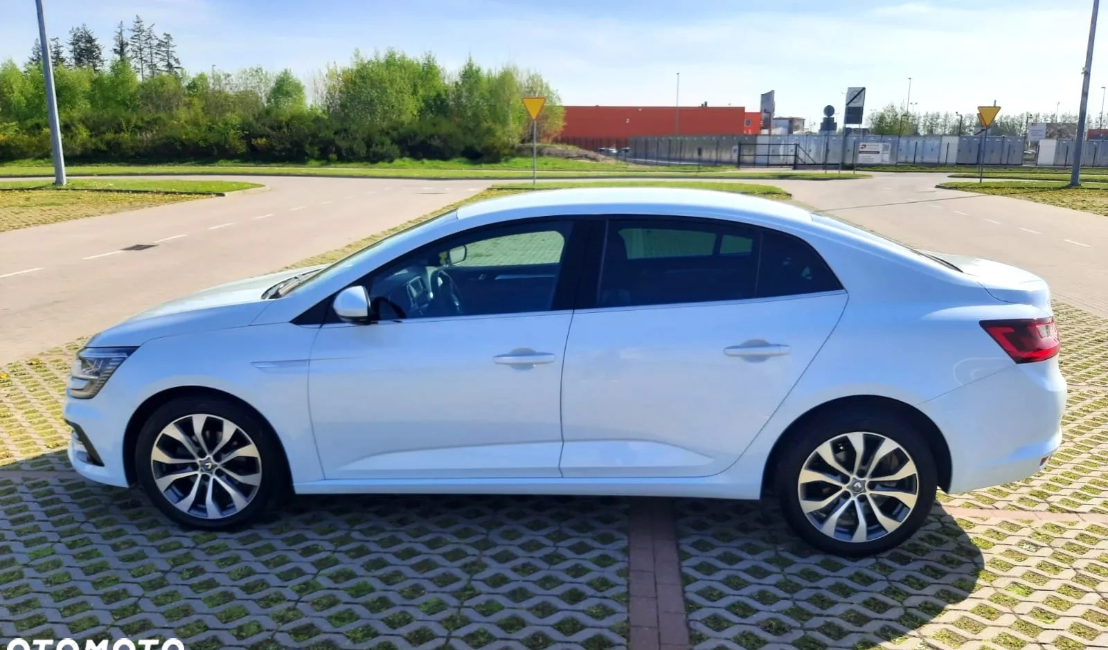 Renault Megane cena 79900 przebieg: 38500, rok produkcji 2021 z Słupsk małe 121